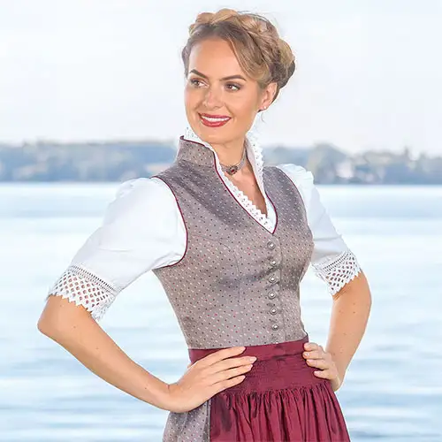 Dirndl- blusen